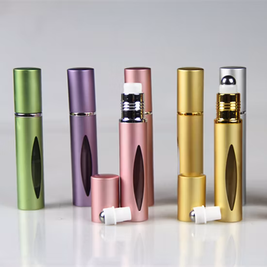 10ml空のミニオイルメタルパッケージングボトル上の詰め替え可能な香水ロール